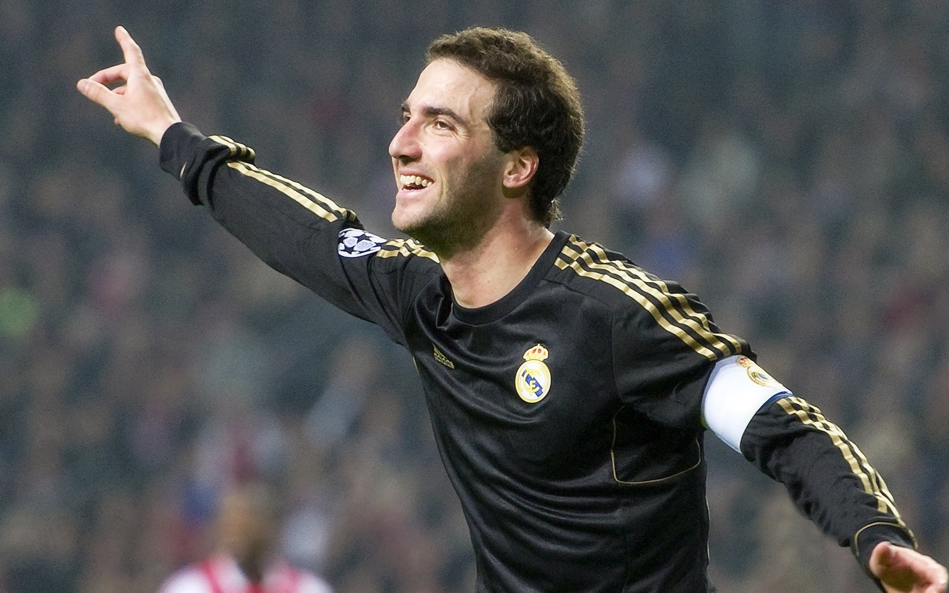 中超转播收视率节节攀升，2021赛季中超转播权